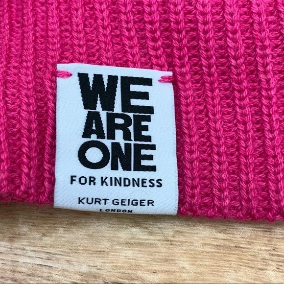 Kurt Geiger Rainbow Shop Rainbow Patch Beanie - Picture 7 of 9